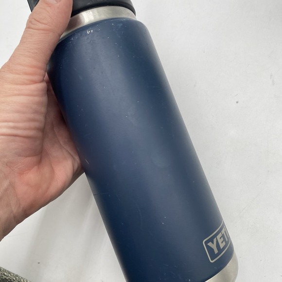 Lot Of 2 YETI Rambler Water Bottle Green Blue 26oz Insulated SEE PICS - Picture 4 of 16